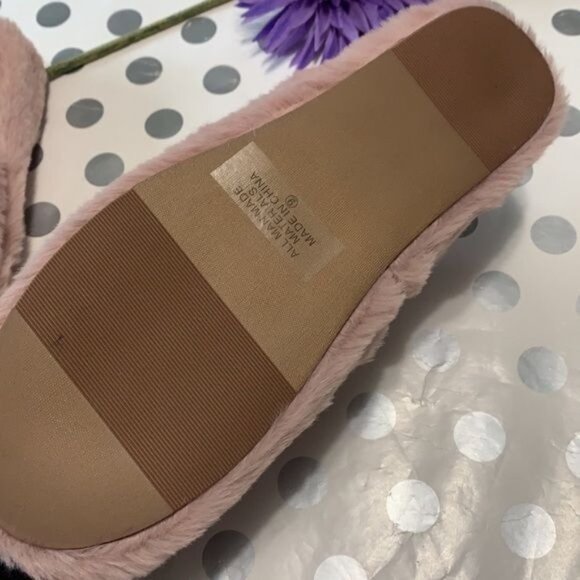 Womens Top Moda Fuzzy Open-Toe Pink Slippers Size 8 New In Box - Picture 9 of 10